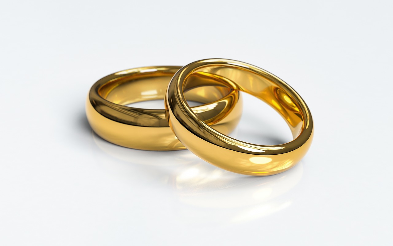 結婚占いが当たる無料のサービスはどこで受けられる？
