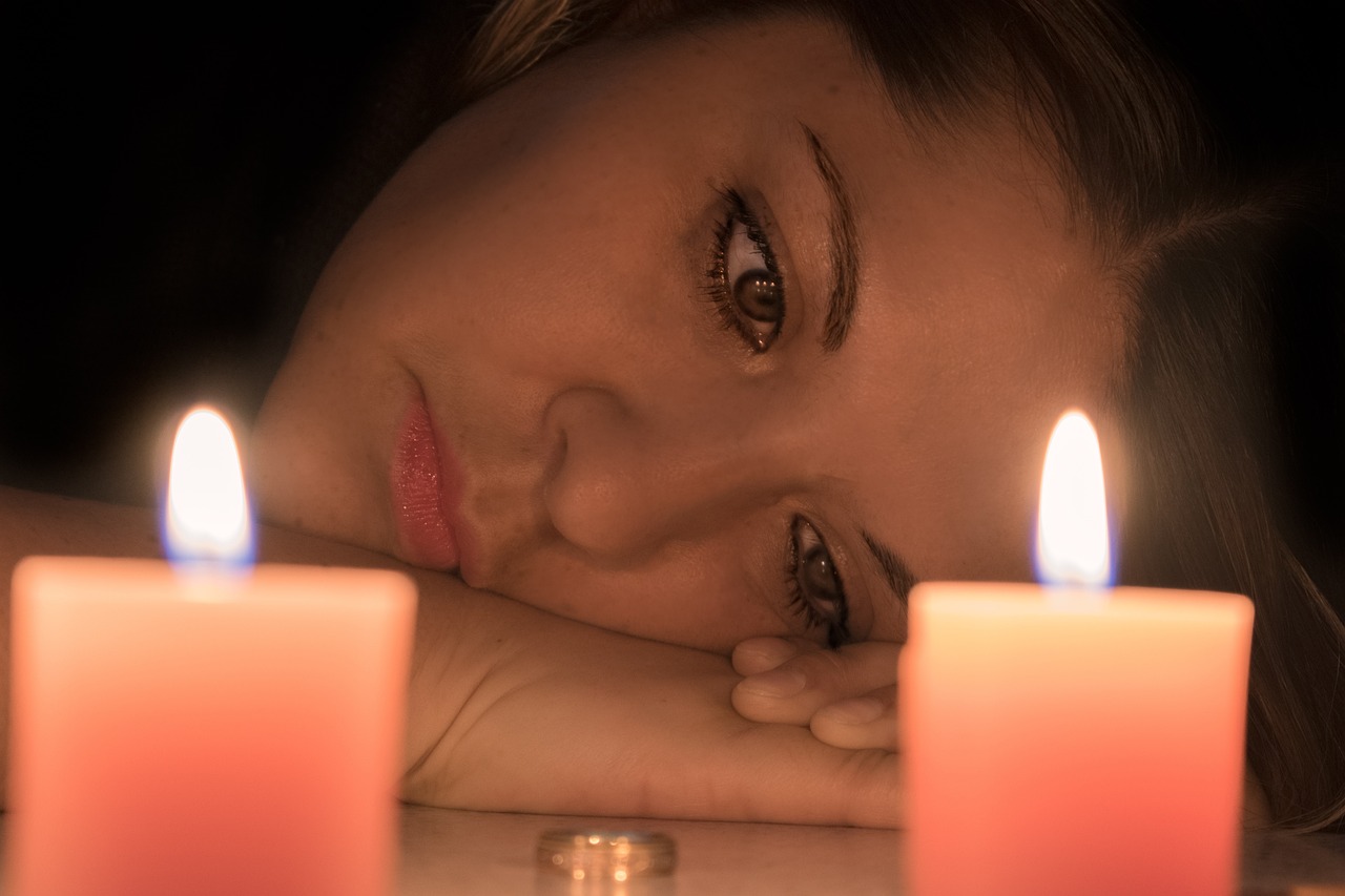 離婚後の復縁を占いで導く方法は？